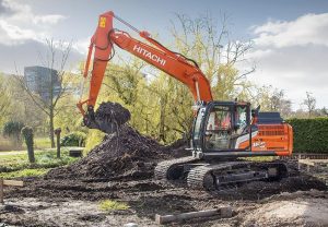 Beltegraver ZX160LC-7 i aksjon