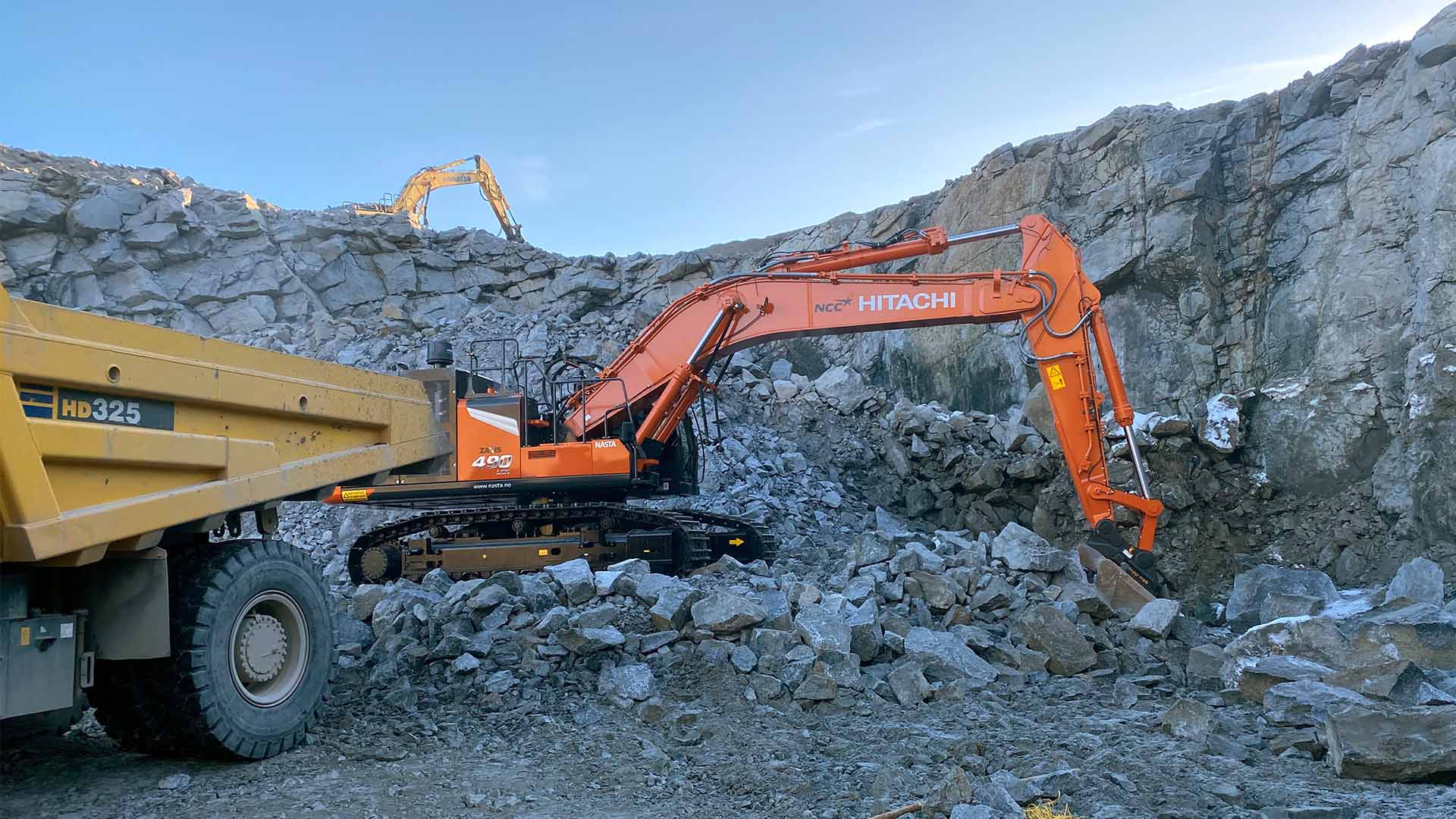 Hitachi ZX490LCH-7 Hedrum Pukkverk NCC AS