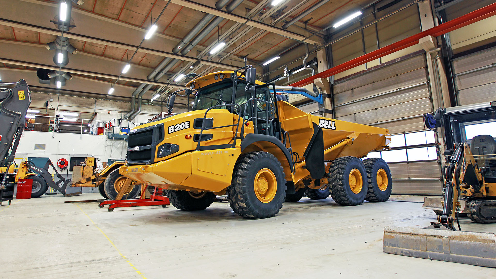 Rammestyrt dumper Bell B20E