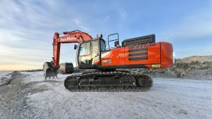 Hitachi ZX350LC-7 beltegraver