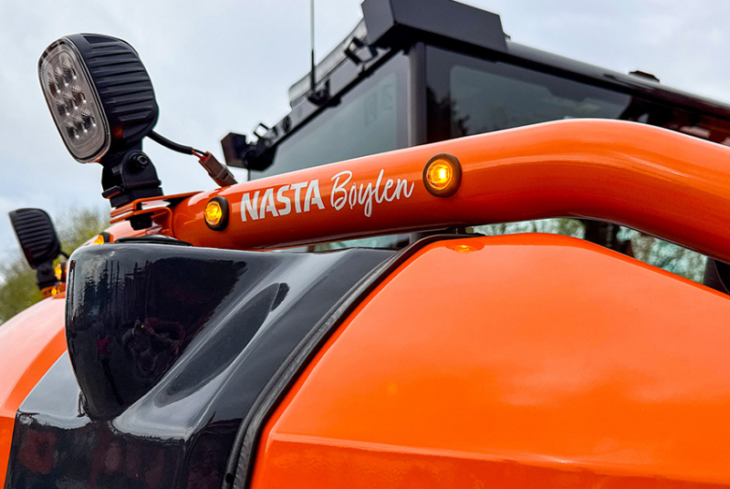 nasta-boylen Lys på anleggsmaskiner er både viktig og tøft